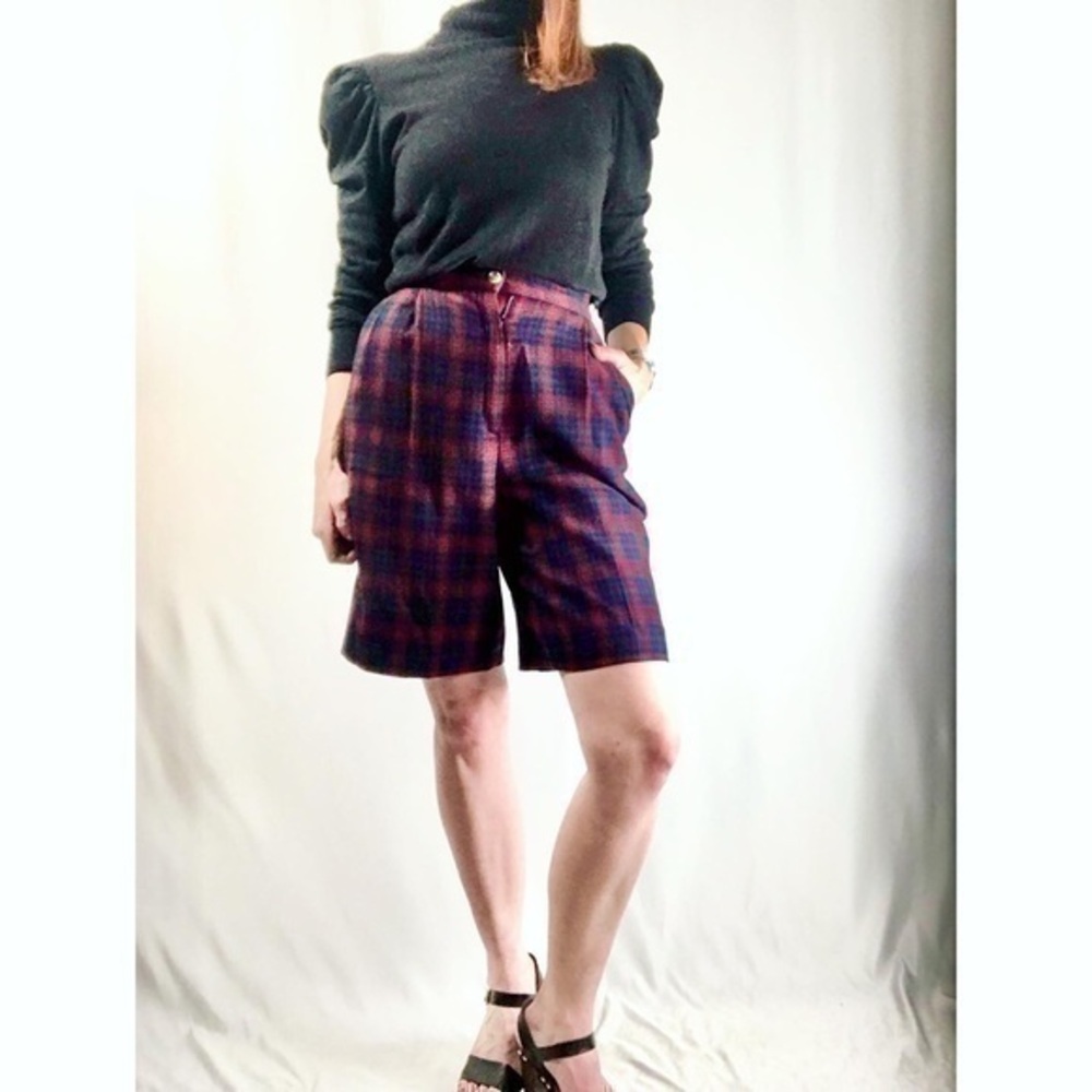 Vintage JH Collectables Tartan Red and Green Plaid High Waist Wool Shorts